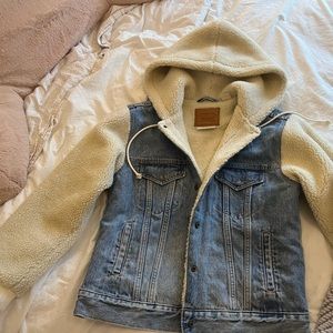 Levi’s fur Jean jacket